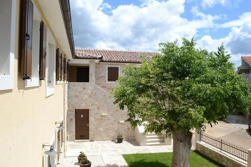 Bed&Breakfast Daniela Veleniki 3*,  Kroatien
