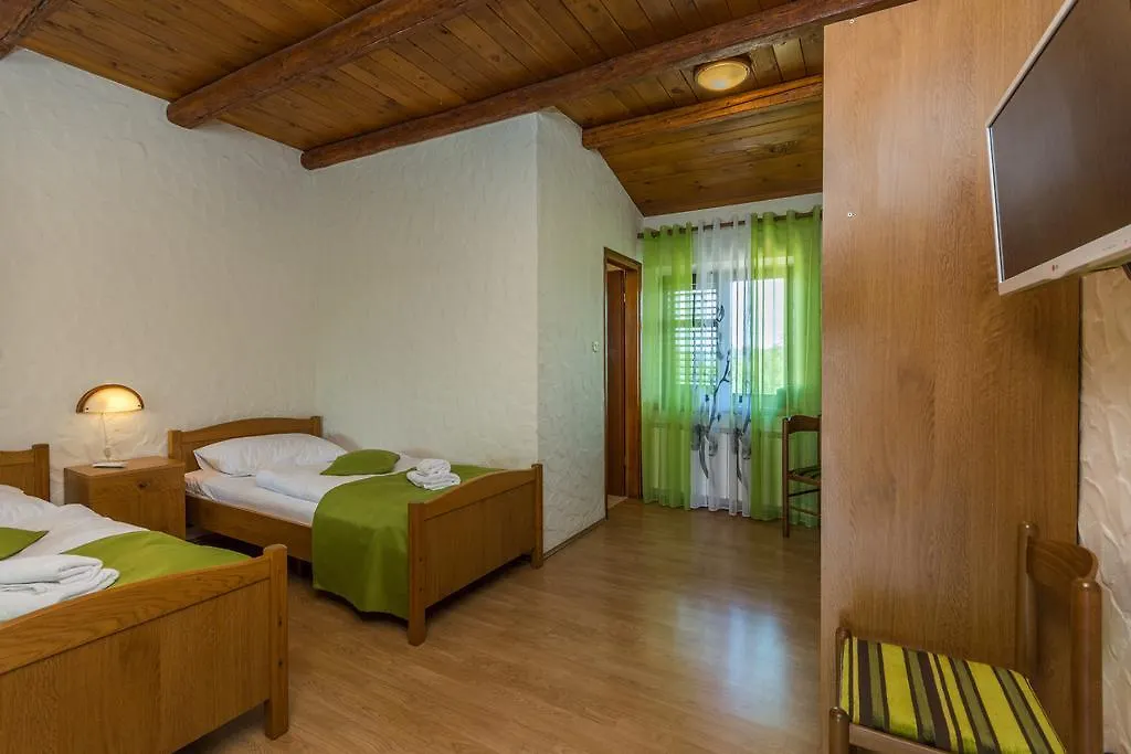 Bed & Breakfast Daniela Veleniki