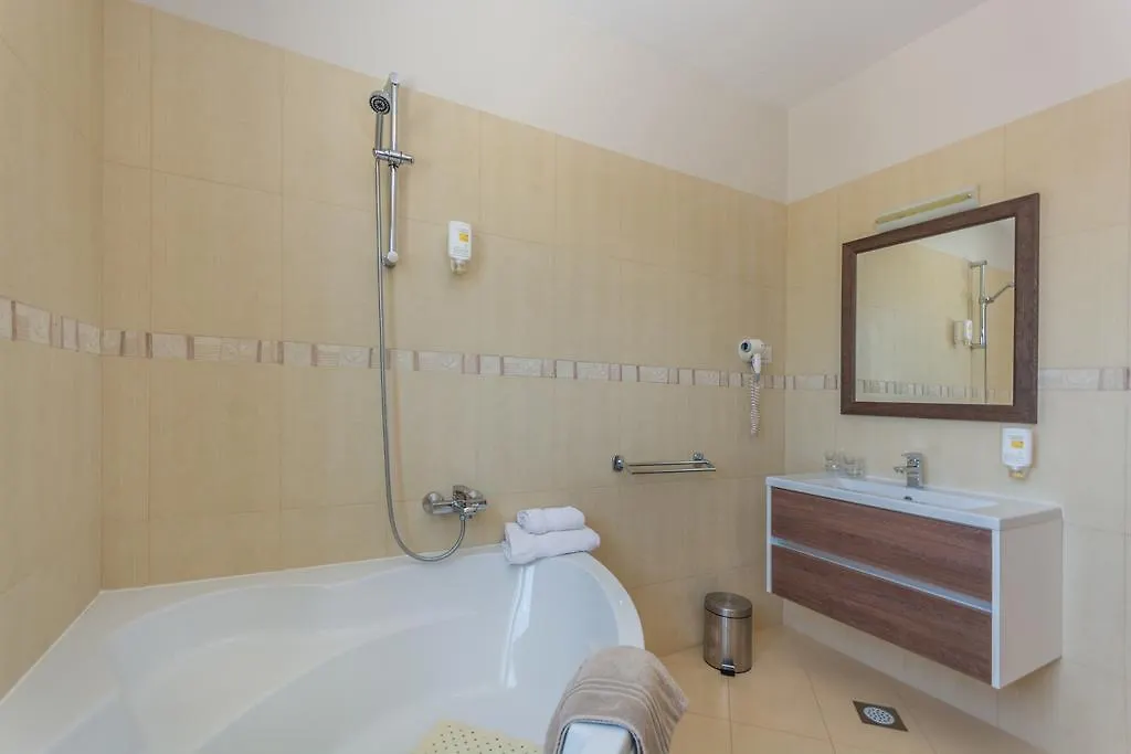 Bed & Breakfast Daniela Veleniki