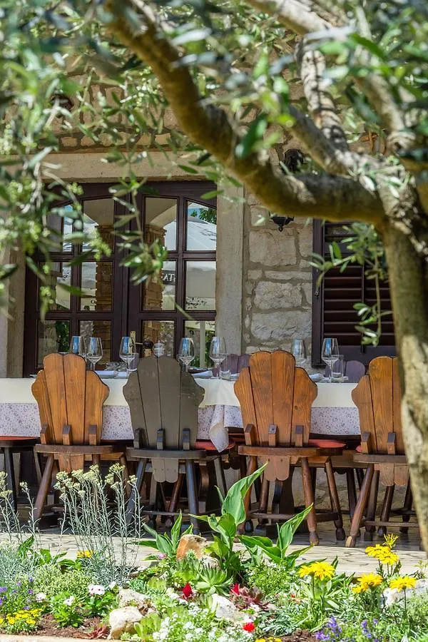 Bed & Breakfast Daniela Veleniki